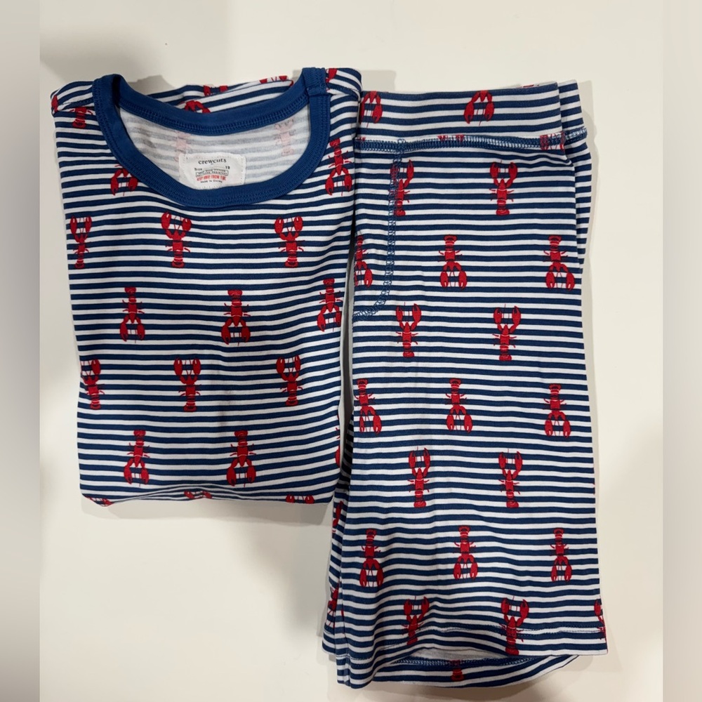EUC Crewcuts Lobster Shortie PJ Set